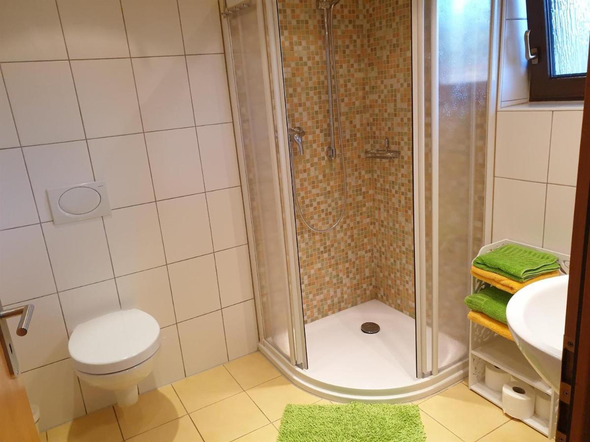Ferienwohnung Huegelhaus Plütscheid Eksteriør billede